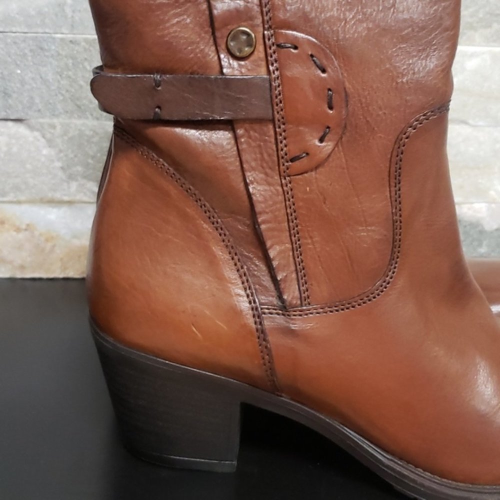 💎 Clarks Women's Maymie Skye Boot (47) - Picture 7 of 10
